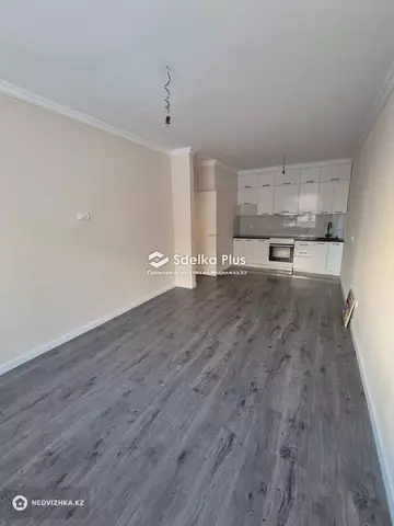 2-комнатная квартира, этаж 2 из 9, 42 м²