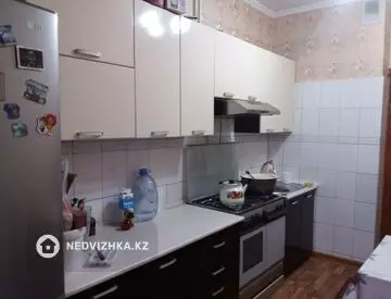 2-комнатная квартира, этаж 3 из 5, 54 м²