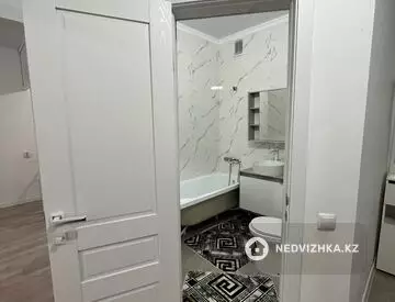 2-комнатная квартира, этаж 1 из 5, 42 м²