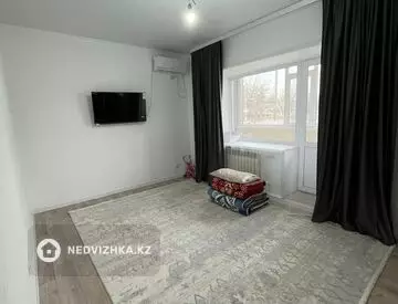 2-комнатная квартира, этаж 1 из 5, 42 м²