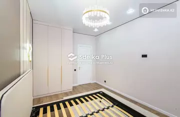 2-комнатная квартира, этаж 4 из 12, 62 м²