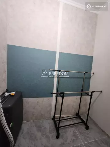 2-комнатная квартира, этаж 10 из 10, 65 м²