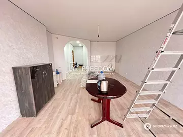 2-комнатная квартира, этаж 14 из 26, 57 м²