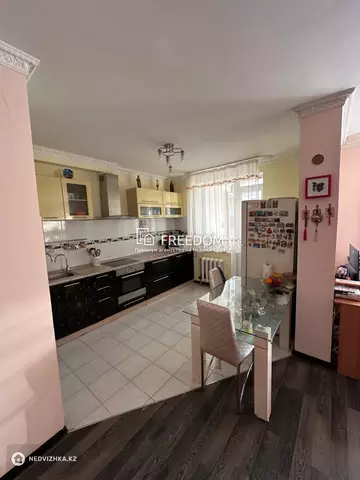 64.7 м², 2-комнатная квартира, этаж 13 из 13, 65 м², изображение - 5