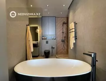 2-комнатная квартира, этаж 9 из 10, 60 м²