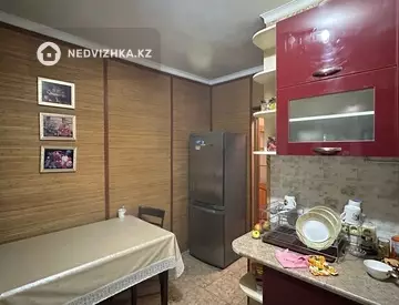 3-комнатная квартира, этаж 3 из 5, 62 м²