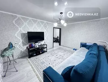 2-комнатная квартира, этаж 3 из 5, 55 м²