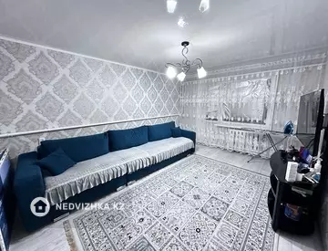 2-комнатная квартира, этаж 3 из 5, 55 м²