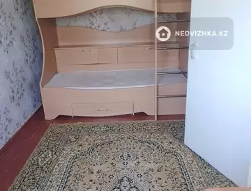 2-комнатная квартира, этаж 4 из 5, 44 м²