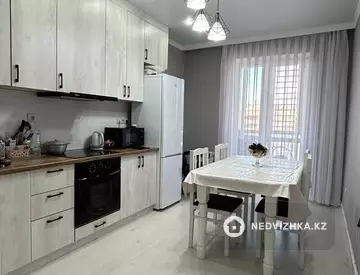 1-комнатная квартира, этаж 12 из 12, 39 м²