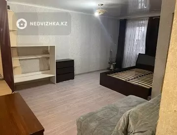 1-комнатная квартира, этаж 3 из 5, 29 м²