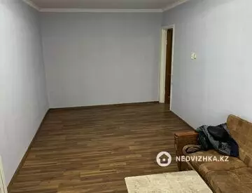 1-комнатная квартира, этаж 2 из 5, 33 м²