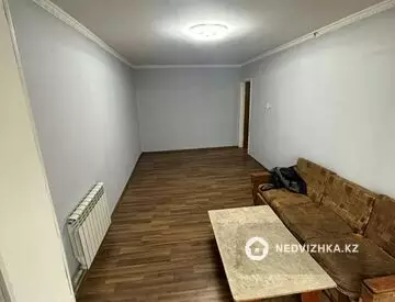 1-комнатная квартира, этаж 2 из 5, 33 м²