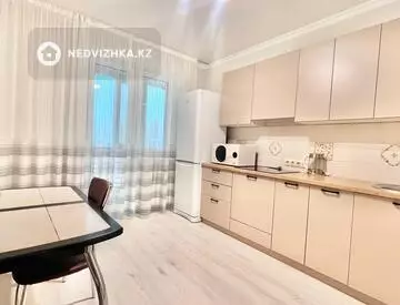 70 м², 2-комнатная квартира, этаж 10 из 15, 70 м², на длительный срок, изображение - 13