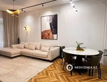 3-комнатная квартира, этаж 4 из 8, 110 м²