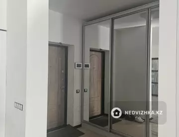 3-комнатная квартира, этаж 4 из 6, 120 м²