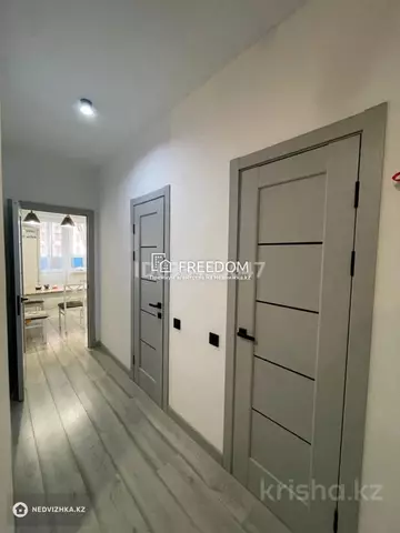 2-комнатная квартира, этаж 4 из 13, 54 м²