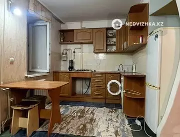 1-комнатная квартира, этаж 4 из 5, 30 м²