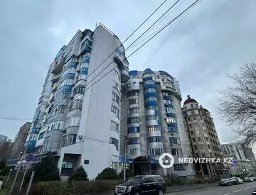 3-комнатная квартира, этаж 2 из 10, 170 м²