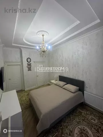 5-комнатная квартира, этаж 3 из 6, 147 м²