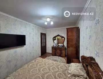 3-комнатная квартира, этаж 1 из 9, 68 м²