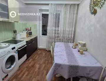 3-комнатная квартира, этаж 1 из 9, 68 м²