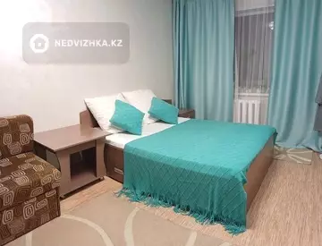 1-комнатная квартира, этаж 3 из 5, 35 м², посуточно