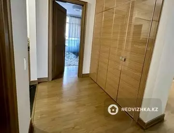 3-комнатная квартира, этаж 3 из 16, 105 м²