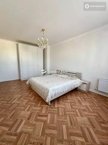 2-комнатная квартира, этаж 12 из 12, 68 м²