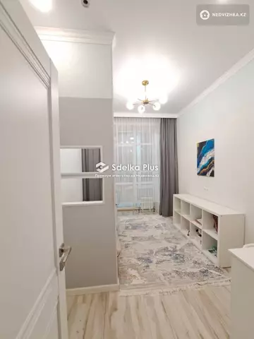 2-комнатная квартира, этаж 3 из 10, 50 м²