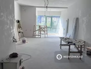 3-комнатная квартира, этаж 2 из 5, 136 м²