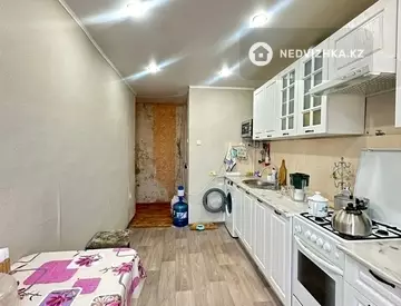 4-комнатная квартира, этаж 4 из 5, 77 м²