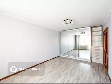 2-комнатная квартира, этаж 3 из 9, 51 м²