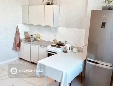 1-комнатная квартира, этаж 7 из 9, 40 м²