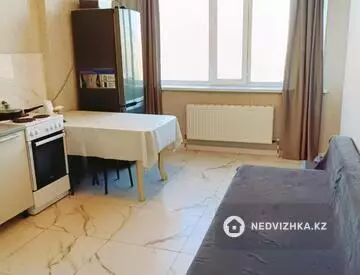 1-комнатная квартира, этаж 7 из 9, 40 м²