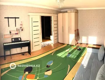 1-комнатная квартира, этаж 1 из 5, 30 м²