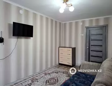 2-комнатная квартира, этаж 2 из 9, 44 м²