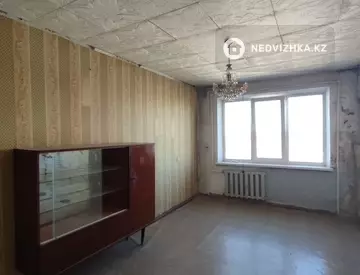 3-комнатная квартира, этаж 9 из 9, 63 м²