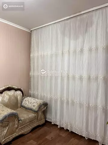 3-комнатная квартира, этаж 2 из 10, 108 м²