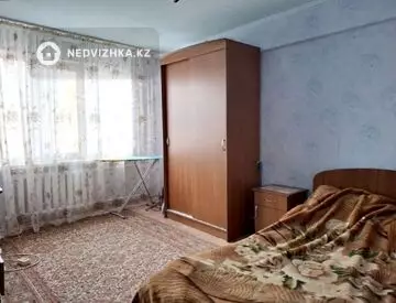 2-комнатная квартира, этаж 3 из 5, 51 м²