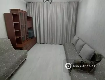 2-комнатная квартира, этаж 4 из 9, 56 м², на длительный срок