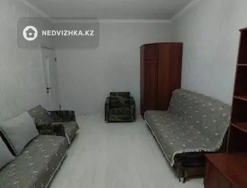2-комнатная квартира, этаж 4 из 9, 56 м², на длительный срок