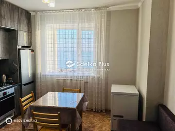 1-комнатная квартира, этаж 12 из 14, 38 м²