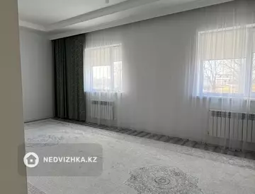 4-комнатный дом, 10 соток, 193 м²