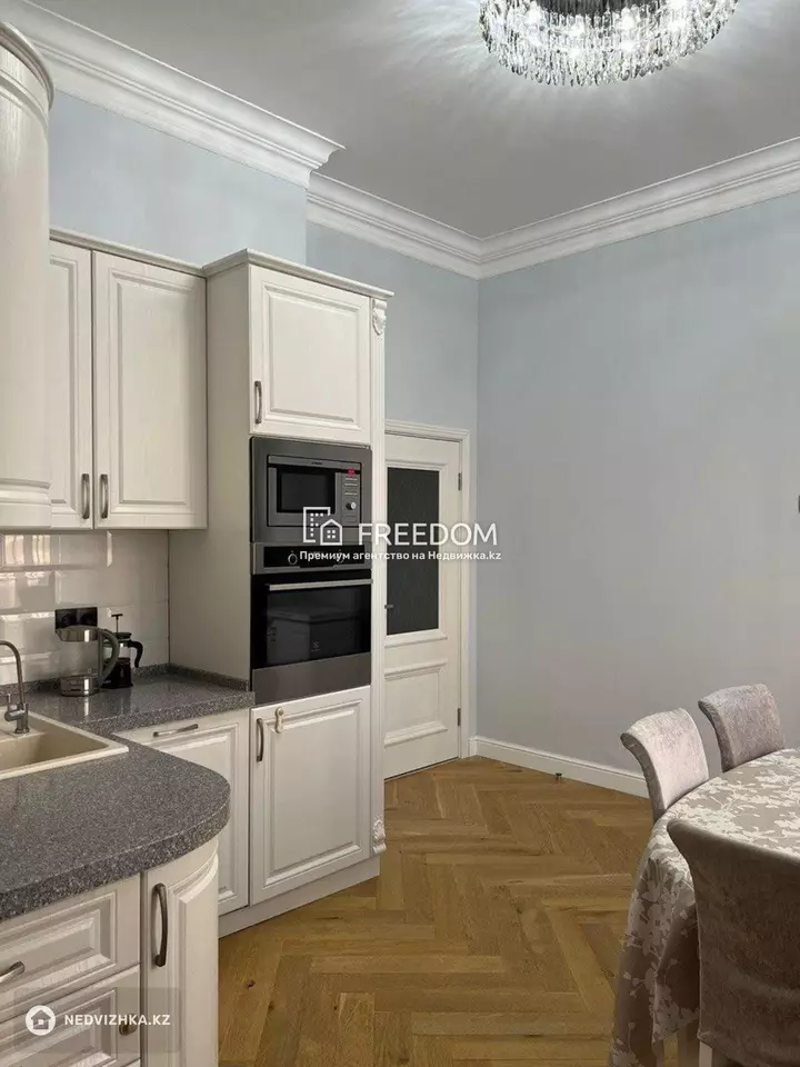 121.6 м², 3-комнатная квартира, этаж 3 из 6, 122 м², изображение - 1