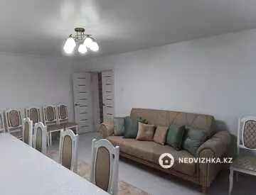 3-комнатная квартира, этаж 4 из 9, 86 м²