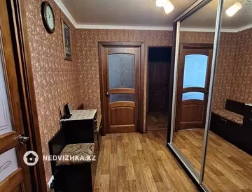 3-комнатная квартира, этаж 1 из 10, 69 м²