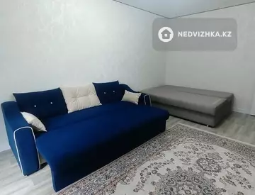 2-комнатная квартира, этаж 2 из 5, 70 м², посуточно