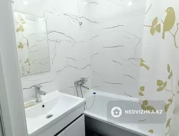 70 м², 2-комнатная квартира, этаж 2 из 5, 70 м², посуточно, изображение - 6