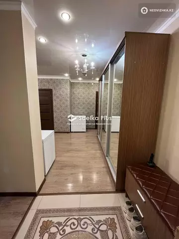 3-комнатная квартира, этаж 8 из 9, 90 м²